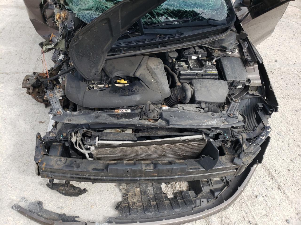 Photo 7 from auction – 2014 KIA FORTE LX with VIN KNAFX4A60E5207737