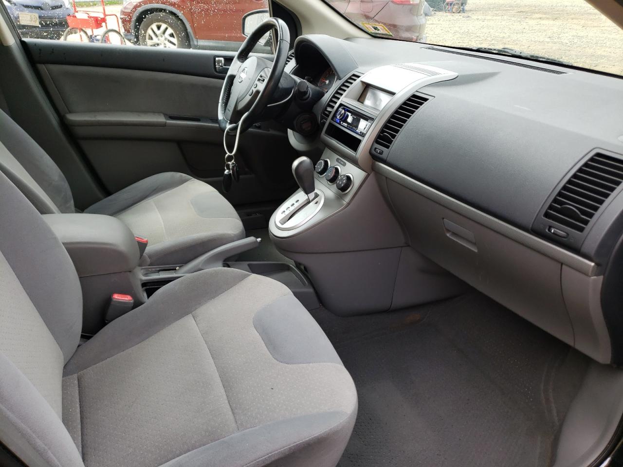 Photo 5 from auction – 2009 NISSAN SENTRA 2.0 with VIN 3N1AB61E99L614897