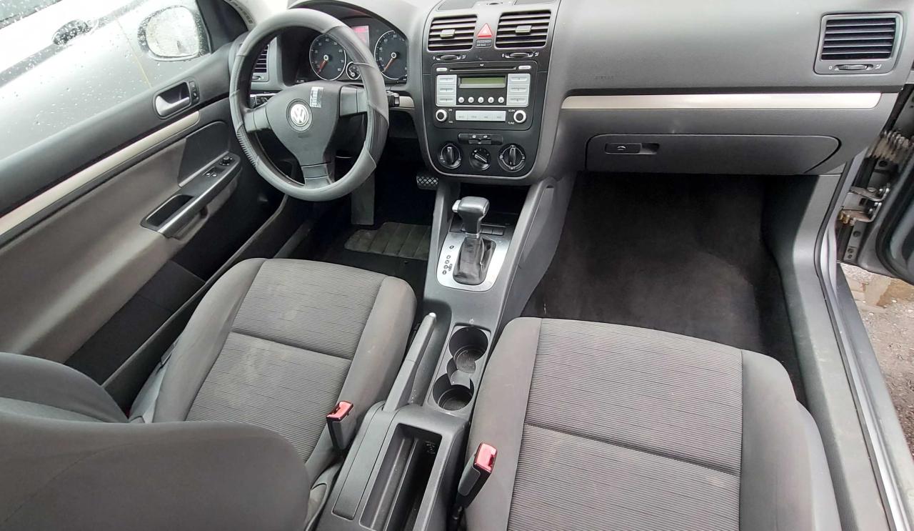 Photo 9 from auction – 2008 VOLKSWAGEN RABBIT with VIN WVWBB71K18W270651