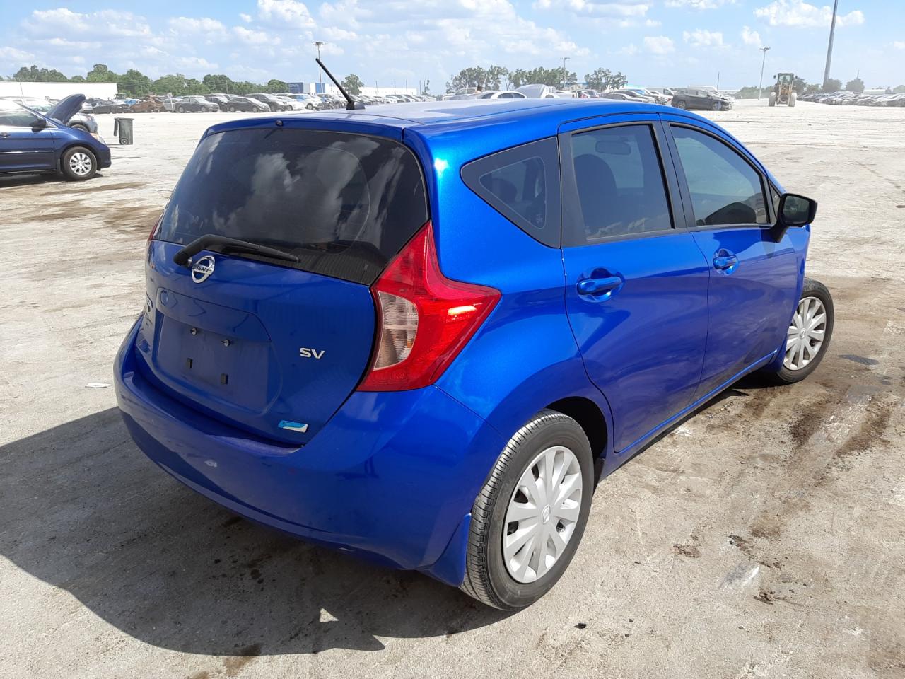 Photo 4 from auction – 2015 NISSAN VERSA NOTE with VIN 3N1CE2CP9FL436010