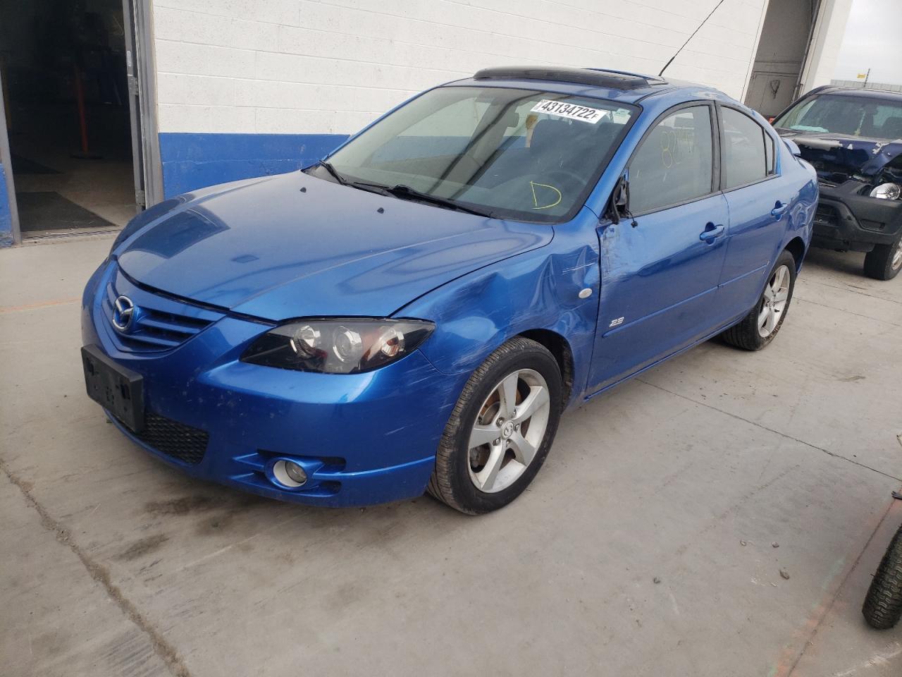 Photo 2 from auction – 2005 MAZDA 3 S with VIN JM1BK323951302206