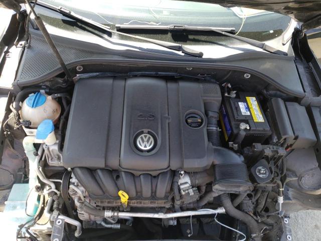 Photo 7 from auction – 2014 VOLKSWAGEN PASSAT S with VIN 1VWAP7A33EC021073