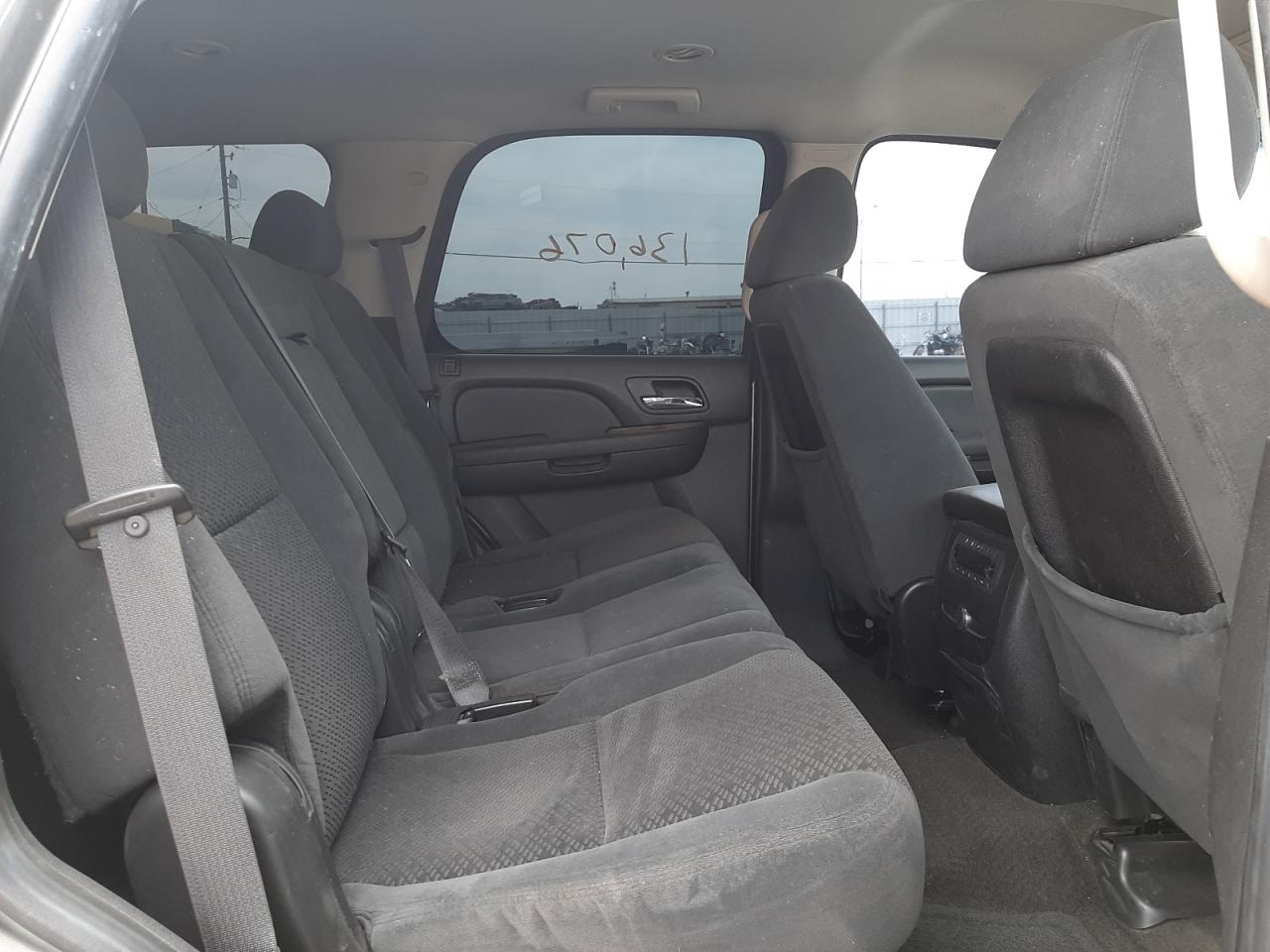 Photo 6 from auction – 2007 CHEVROLET TAHOE C150 with VIN 1GNFC13097J373424