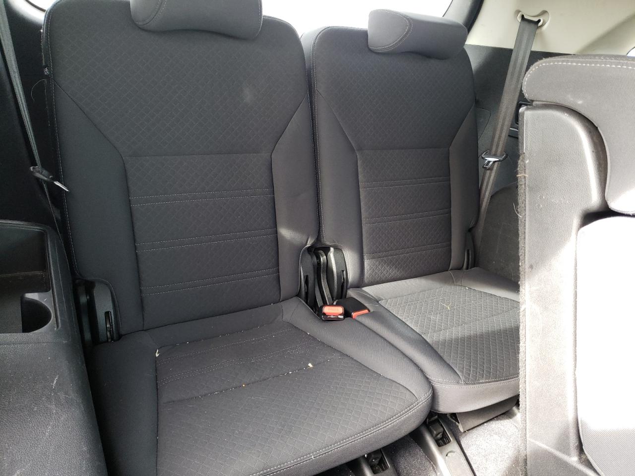 Photo 9 from auction – 2016 KIA SORENTO LX with VIN 5XYPGDA58GG090577