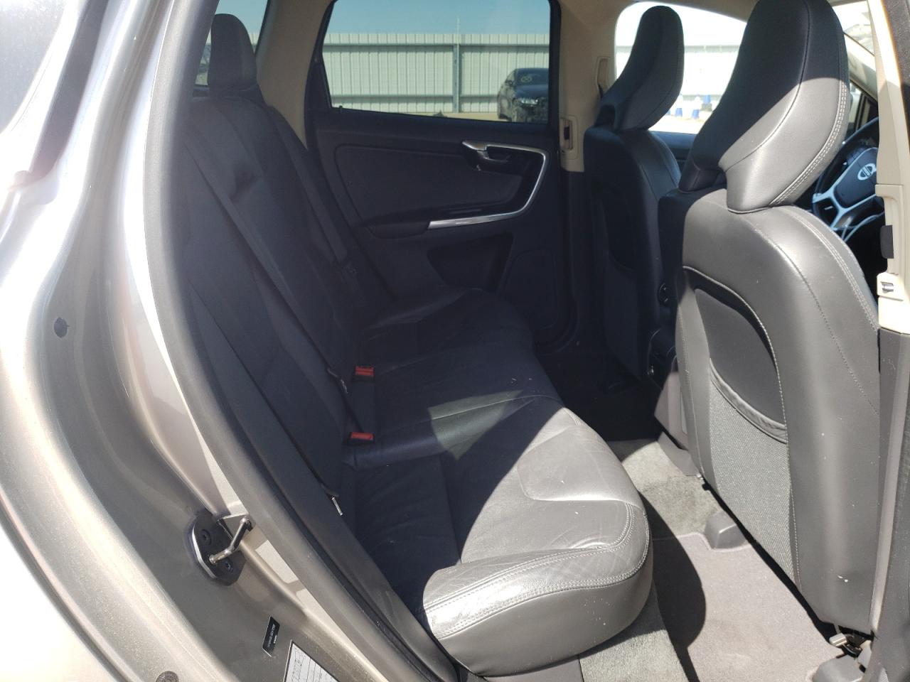 Photo 6 from auction – 2013 VOLVO XC60 3.2 with VIN YV4940DL6D2411300