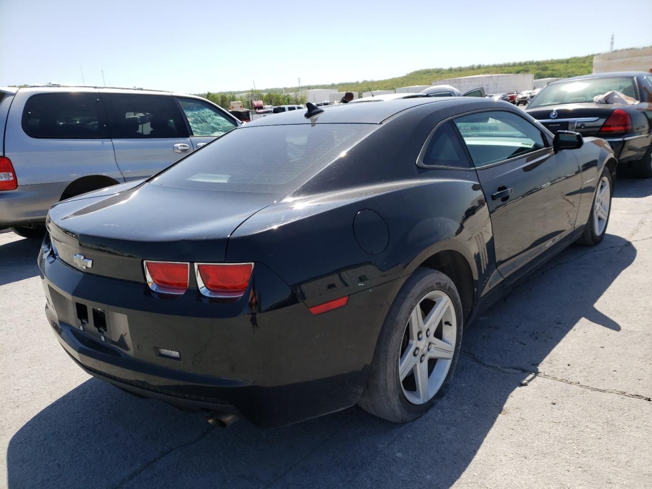 Photo 4 from auction – 2011 CHEVROLET CAMARO LT with VIN 2G1FB1ED8B9210451