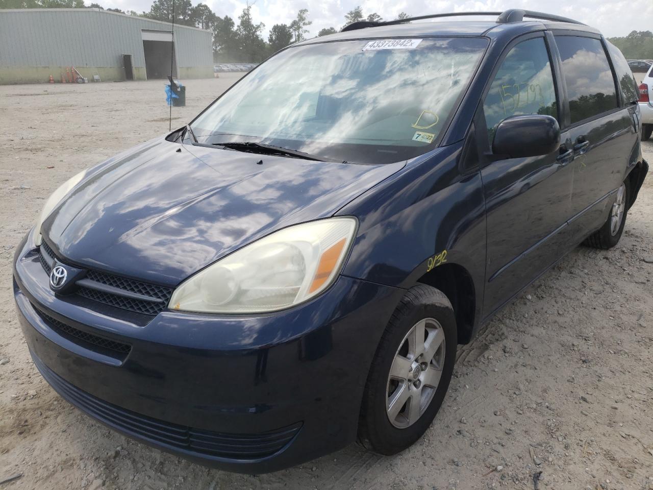 Photo 2 from auction – 2004 TOYOTA SIENNA CE with VIN 5TDZA23C44S172167