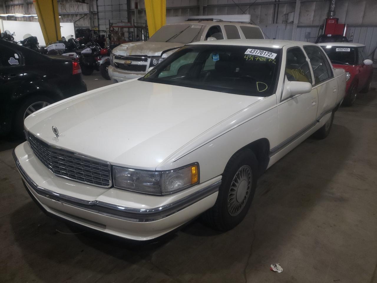 Photo 2 from auction – 1994 CADILLAC DEVILLE with VIN 1G6KD52B6RU236850