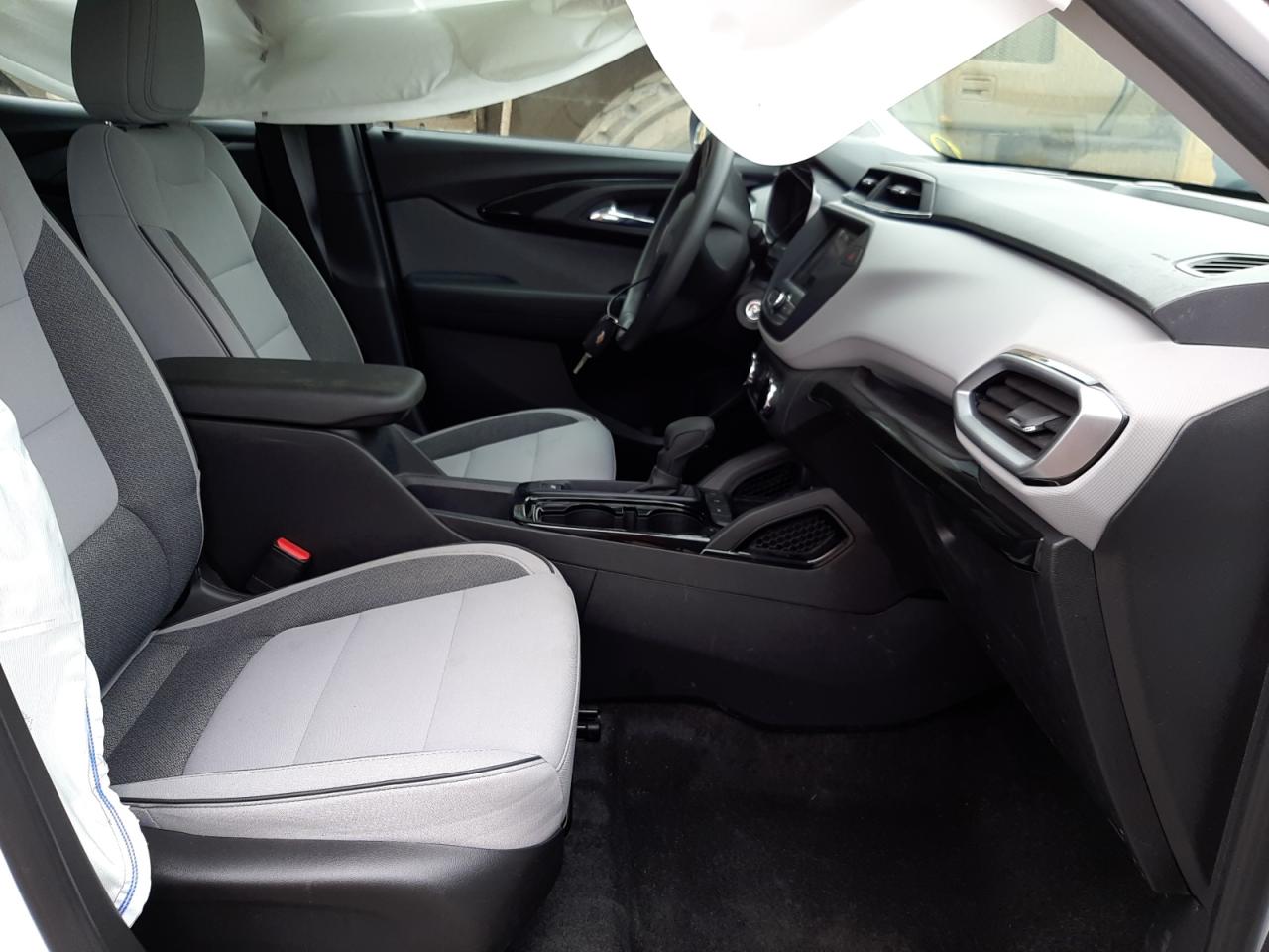 Photo 5 from auction – 2021 CHEVROLET TRAILBLAZE with VIN KL79MMS2XMB124107
