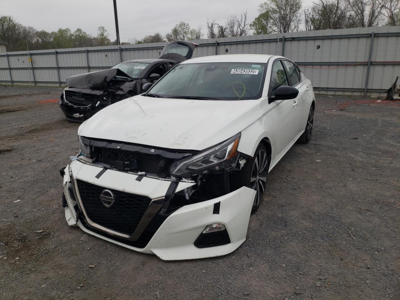 Photo 2 from auction – 2020 NISSAN ALTIMA SR with VIN 1N4BL4CV3LC235807