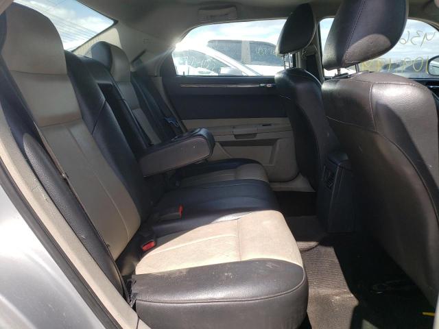 Photo 6 from auction – 2005 CHRYSLER 300 TOURIN with VIN 2C3AA53G85H574229