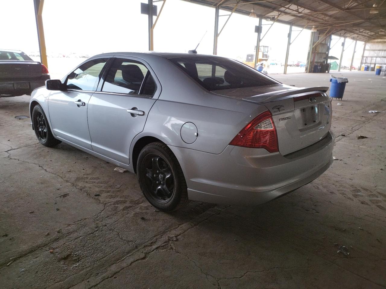 Photo 3 from auction – 2011 FORD FUSION SE with VIN 3FAHP0HA0BR128453