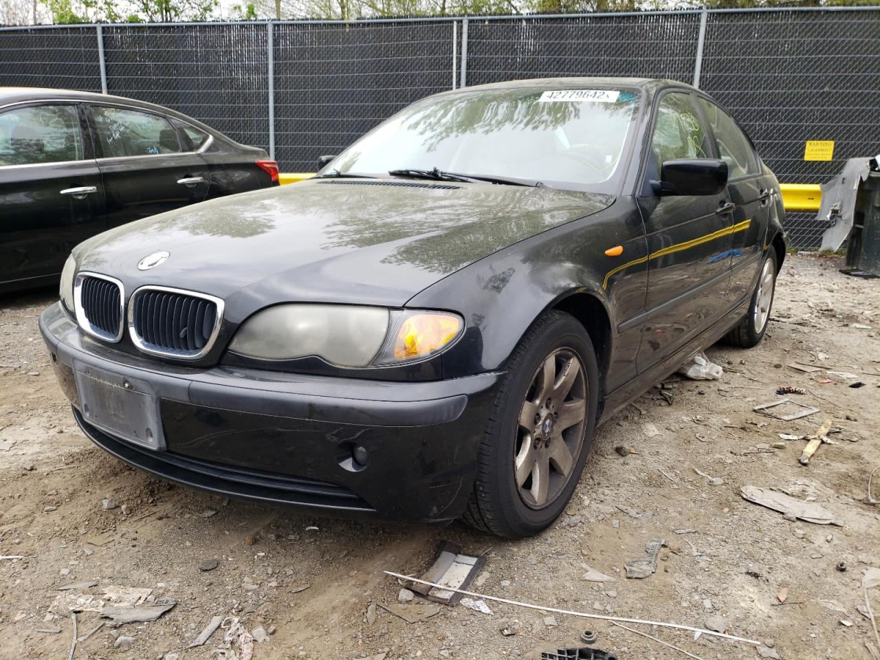 Photo 2 from auction – 2005 BMW 325 I with VIN WBAET37455NJ88917
