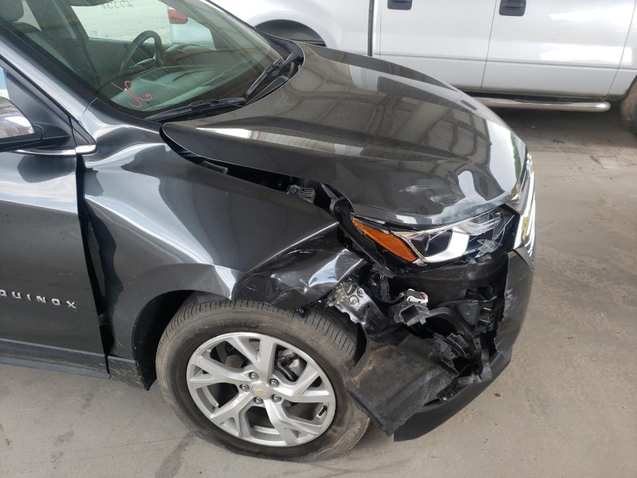 Photo 9 from auction – 2018 CHEVROLET EQUINOX PR with VIN 2GNAXMEV8J6205769