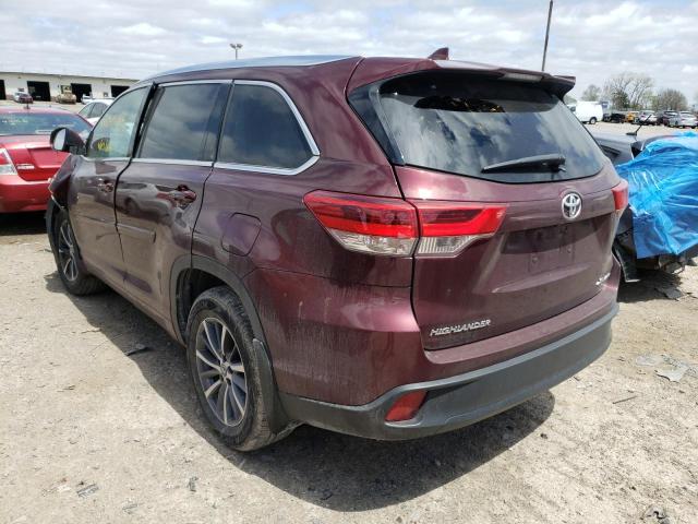 Photo 3 from auction – 2018 TOYOTA HIGHLANDER with VIN 5TDJZRFH6JS823185