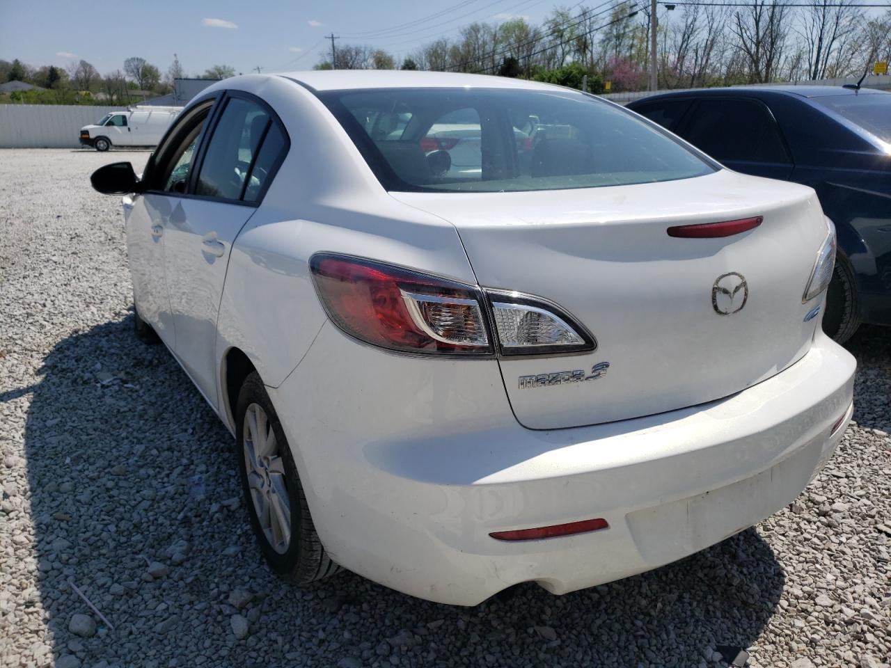 Photo 3 from auction – 2013 MAZDA 3 I with VIN JM1BL1VP6D1733567