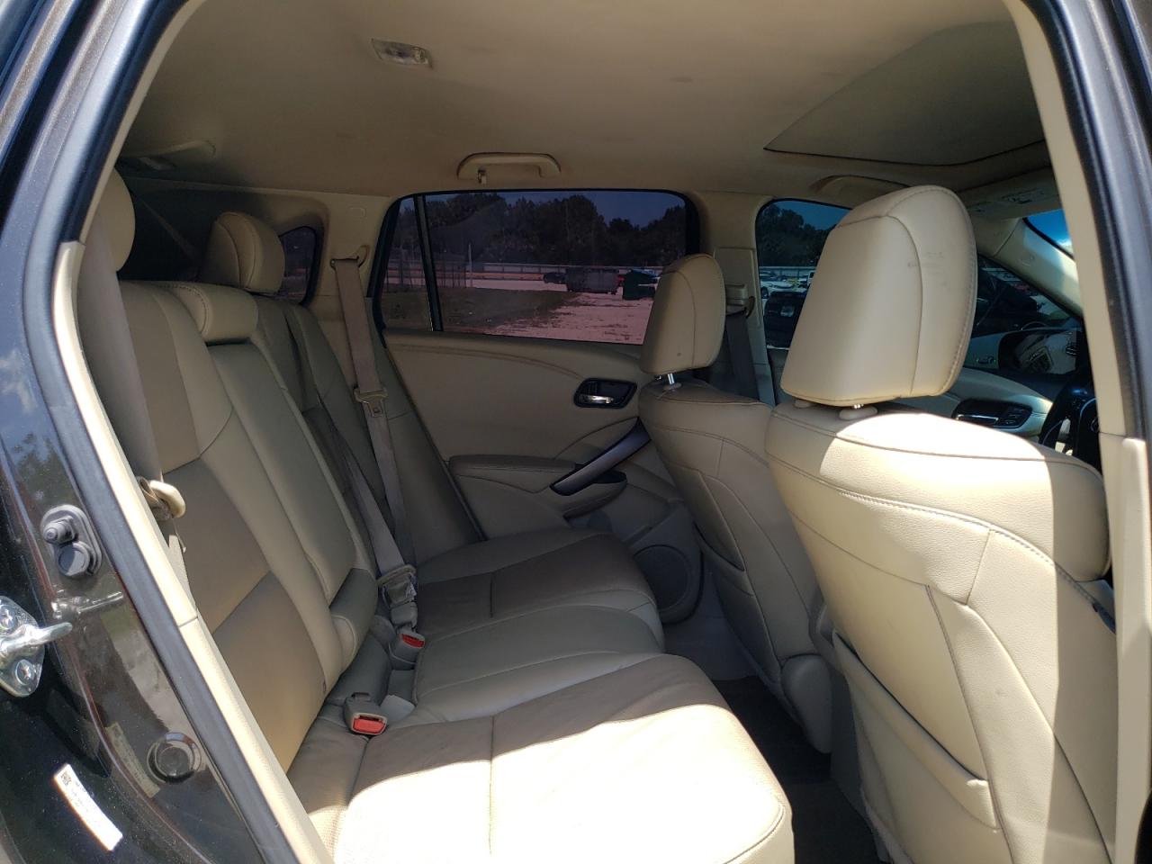 Photo 6 from auction – 2015 ACURA RDX with VIN 5J8TB4H39FL024545