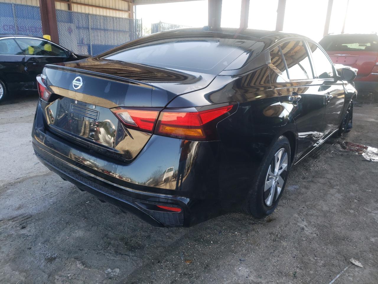 Photo 4 from auction – 2020 NISSAN ALTIMA S with VIN 1N4BL4BV2LC126692