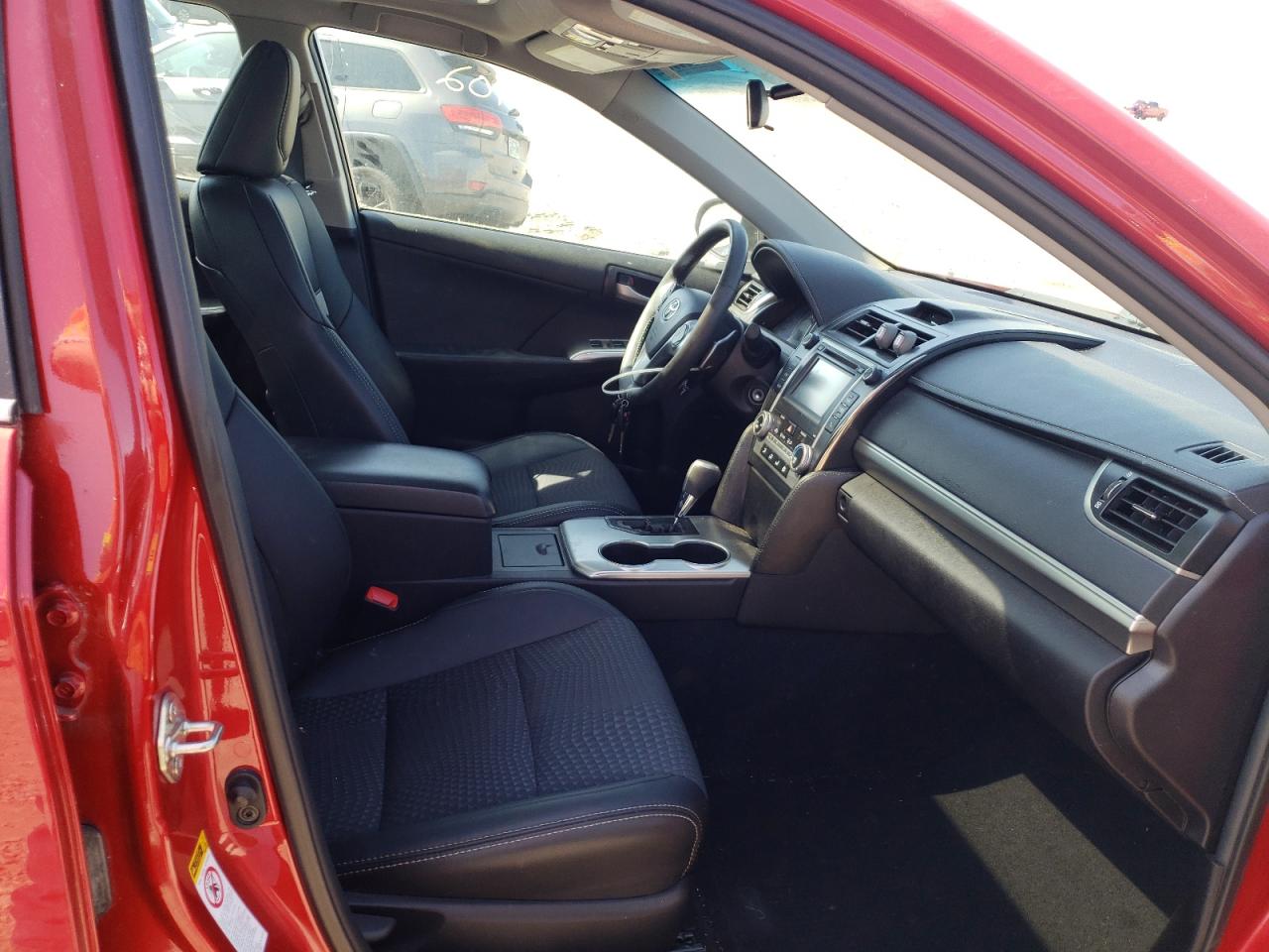 Photo 13 from auction – 2014 TOYOTA CAMRY L with VIN 4T1BF1FK5EU869436