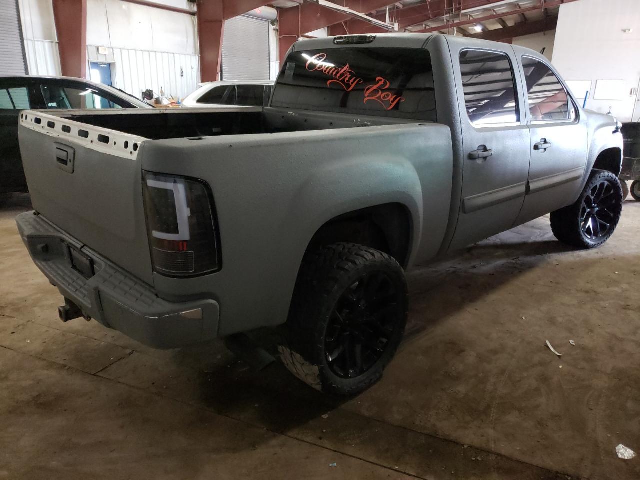 Photo 4 from auction – 2011 GMC SIERRA K15 with VIN 3GTP2WE3XBG192220