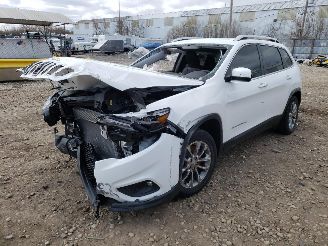 Photo 2 from auction – 2019 JEEP CHEROKEE L with VIN 1C4PJLLB8KD222159