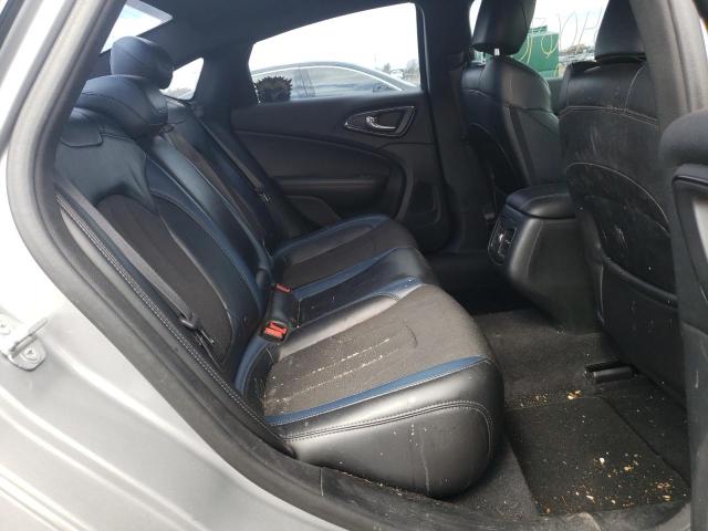 Photo 6 from auction – 2015 CHRYSLER 200 S with VIN 1C3CCCDG2FN522982
