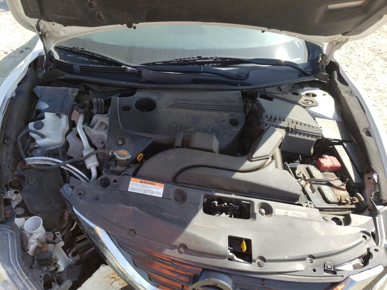 Photo 7 from auction – 2016 NISSAN ALTIMA 2.5 with VIN 1N4AL3AP8GC124136