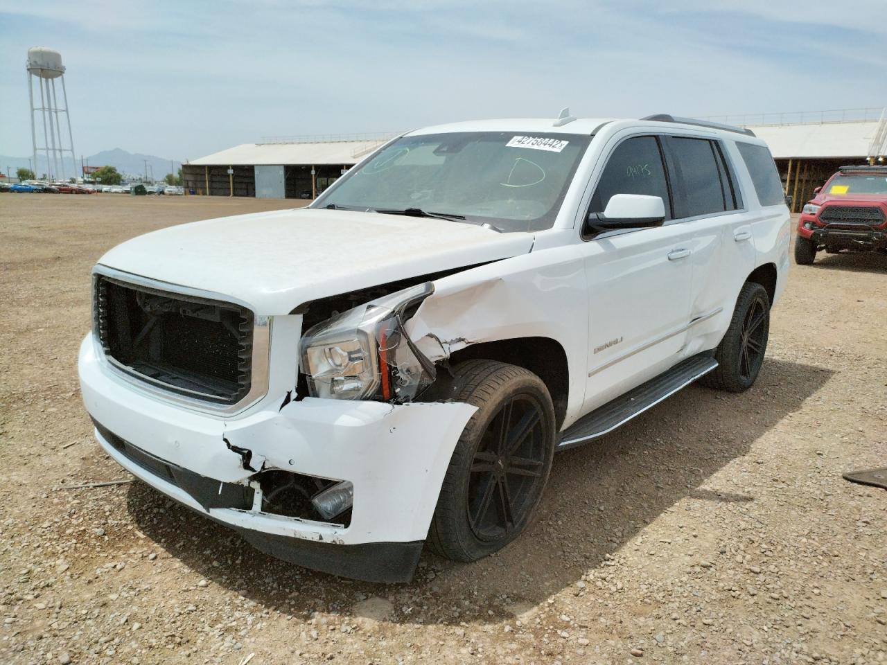 Photo 2 from auction – 2016 GMC YUKON DENA with VIN 1GKS2CKJ6GR460316