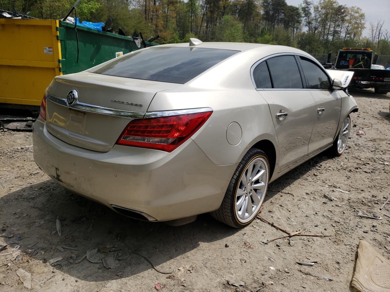 Photo 4 from auction – 2015 BUICK LACROSSE with VIN 1G4GB5G33FF216853
