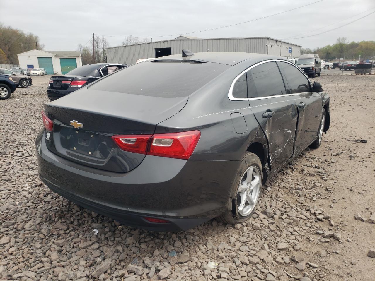 Photo 4 from auction – 2017 CHEVROLET MALIBU LS with VIN 1G1ZB5ST1HF117447