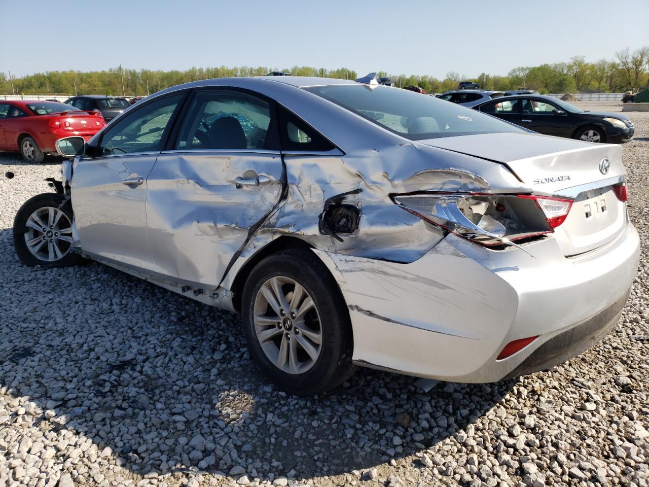 Photo 3 from auction – 2014 HYUNDAI SONATA GLS with VIN 5NPEB4AC8EH833734