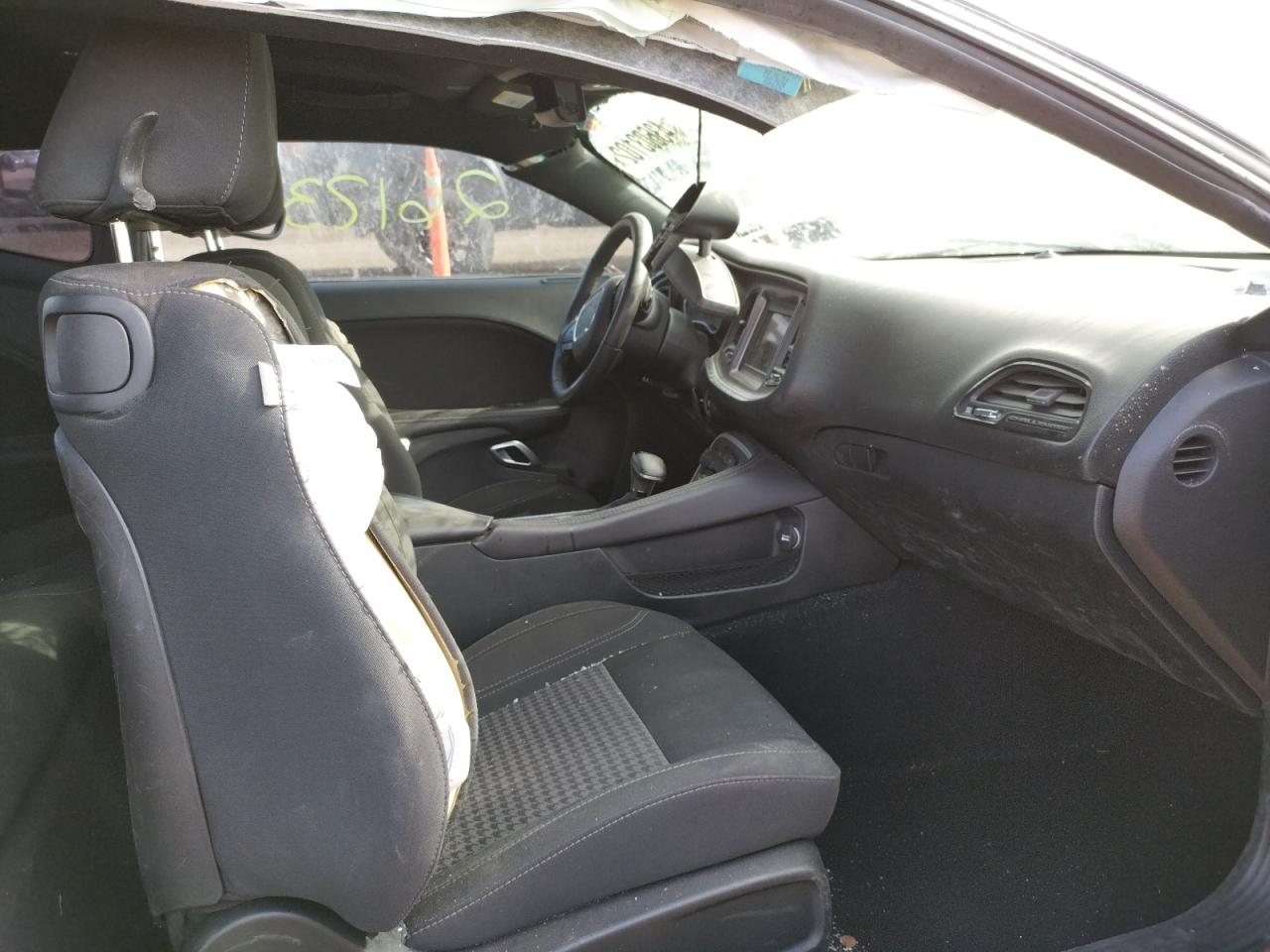 Photo 5 from auction – 2019 DODGE CHALLENGER with VIN 2C3CDZAG6KH631842