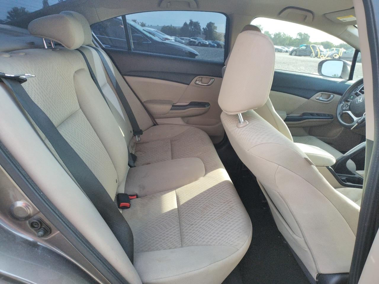 Photo 6 from auction – 2014 HONDA CIVIC LX with VIN 19XFB2F54EE205595