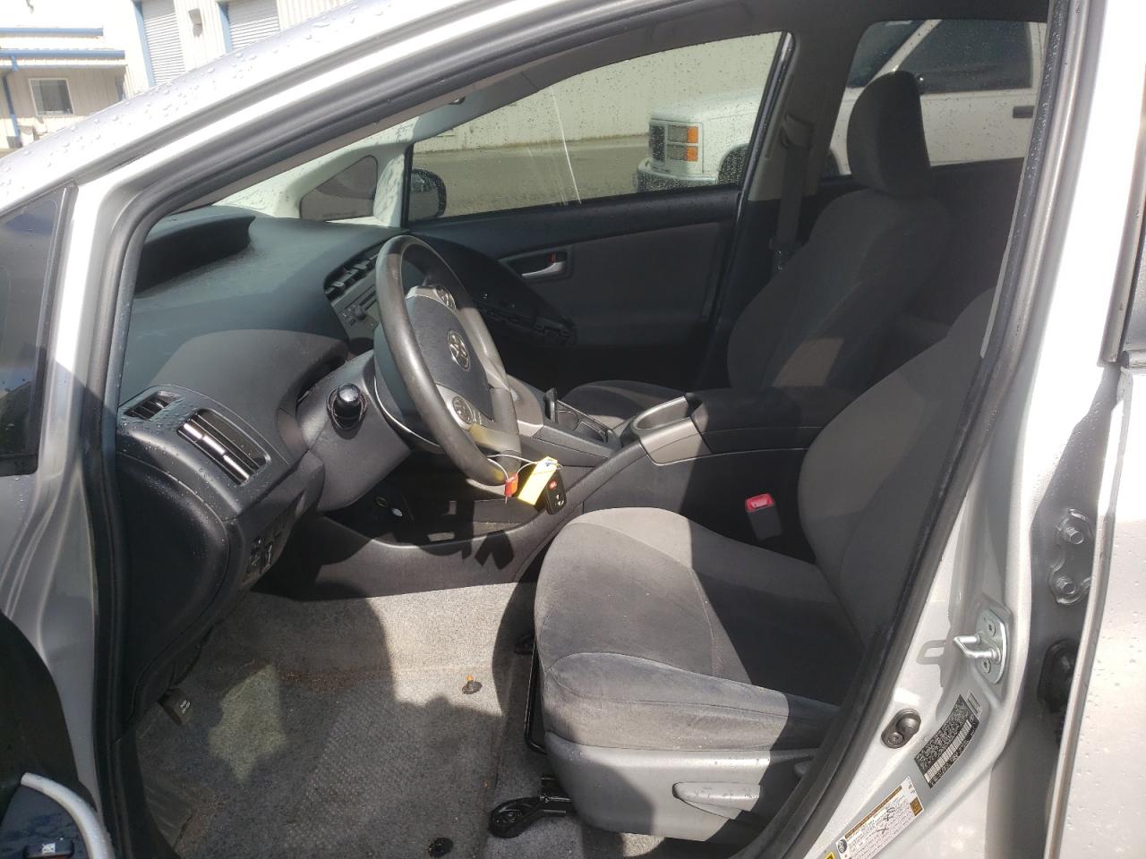 Photo 5 from auction – 2013 TOYOTA PRIUS with VIN JTDKN3DU7D5688791