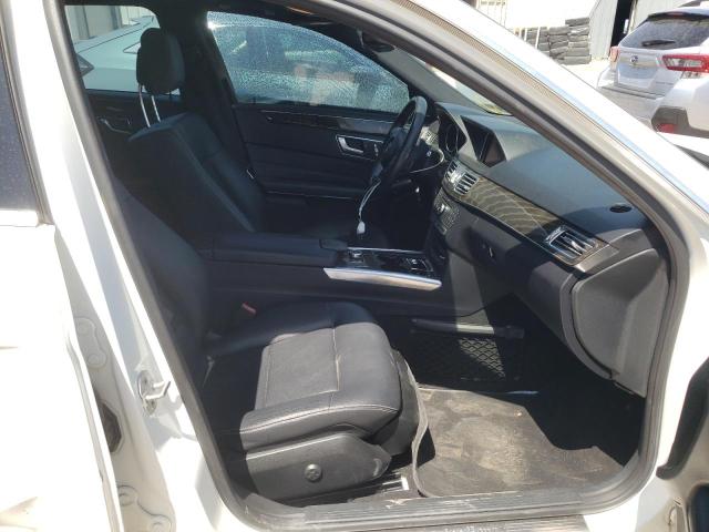 Photo 5 from auction – 2016 MERCEDES-BENZ E 350 with VIN WDDHF5KB4GB299946
