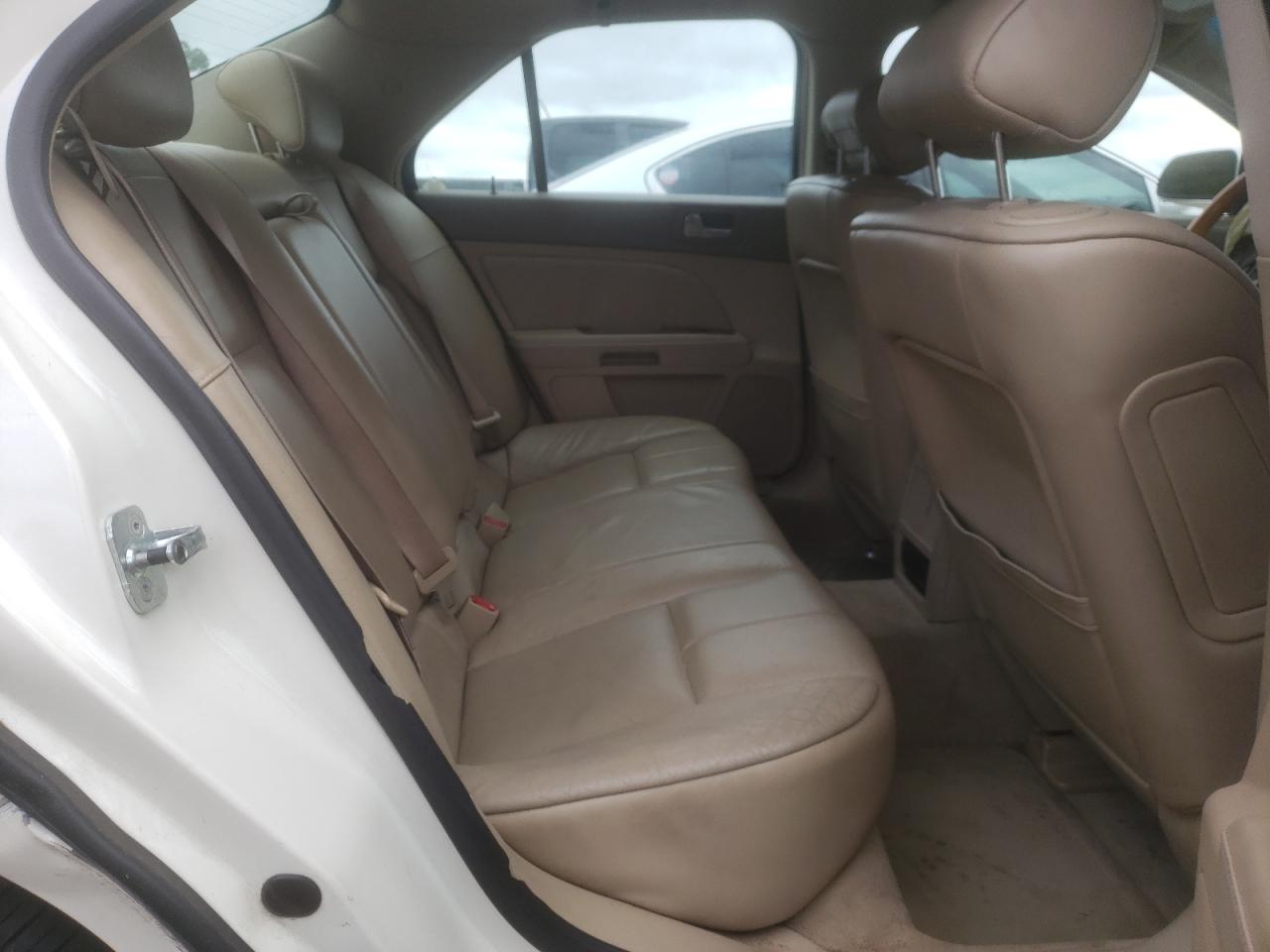 Photo 6 from auction – 2005 CADILLAC STS with VIN 1G6DW677450233878
