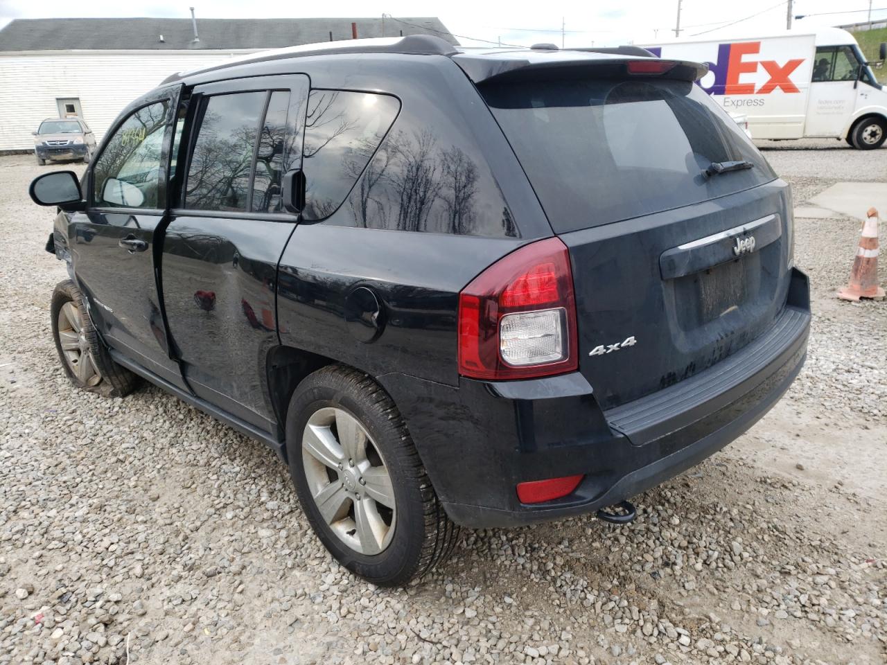 Photo 3 from auction – 2015 JEEP COMPASS LA with VIN 1C4NJDEBXFD121298