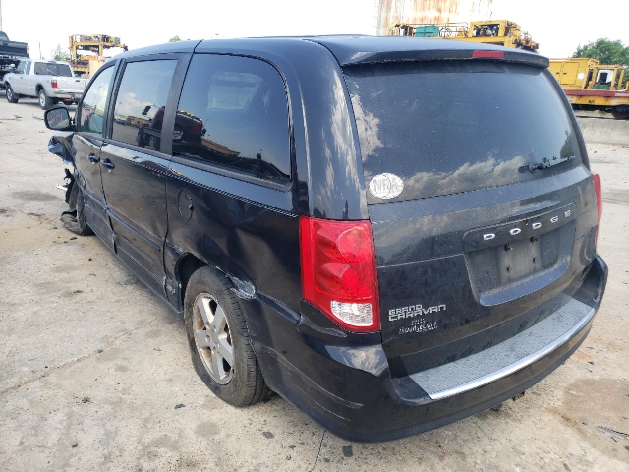Photo 3 from auction – 2012 DODGE GRAND CARA with VIN 2C4RDGCG1CR104620