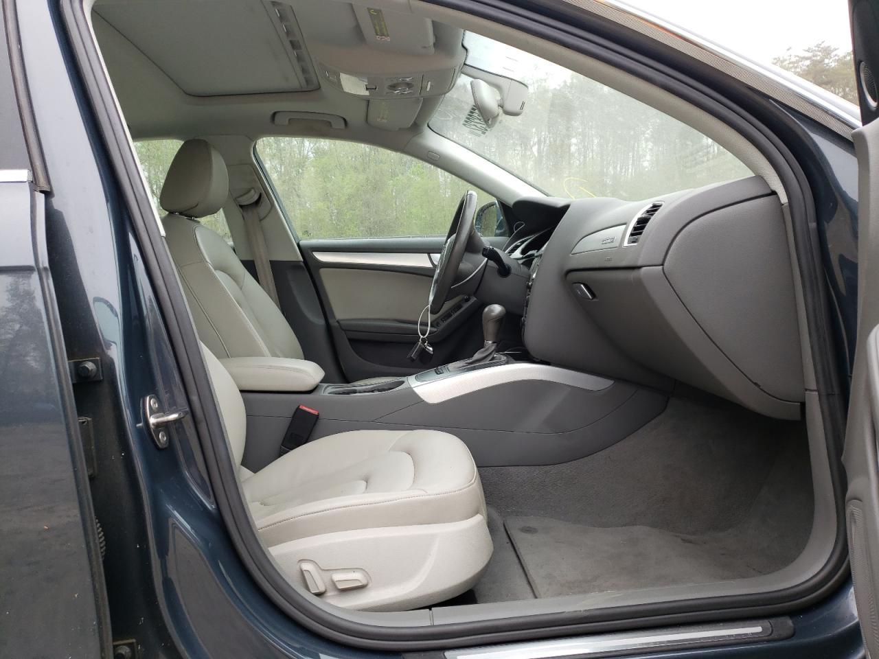 Photo 5 from auction – 2010 AUDI A4 PREMIUM with VIN WAUFFAFL2AN041022