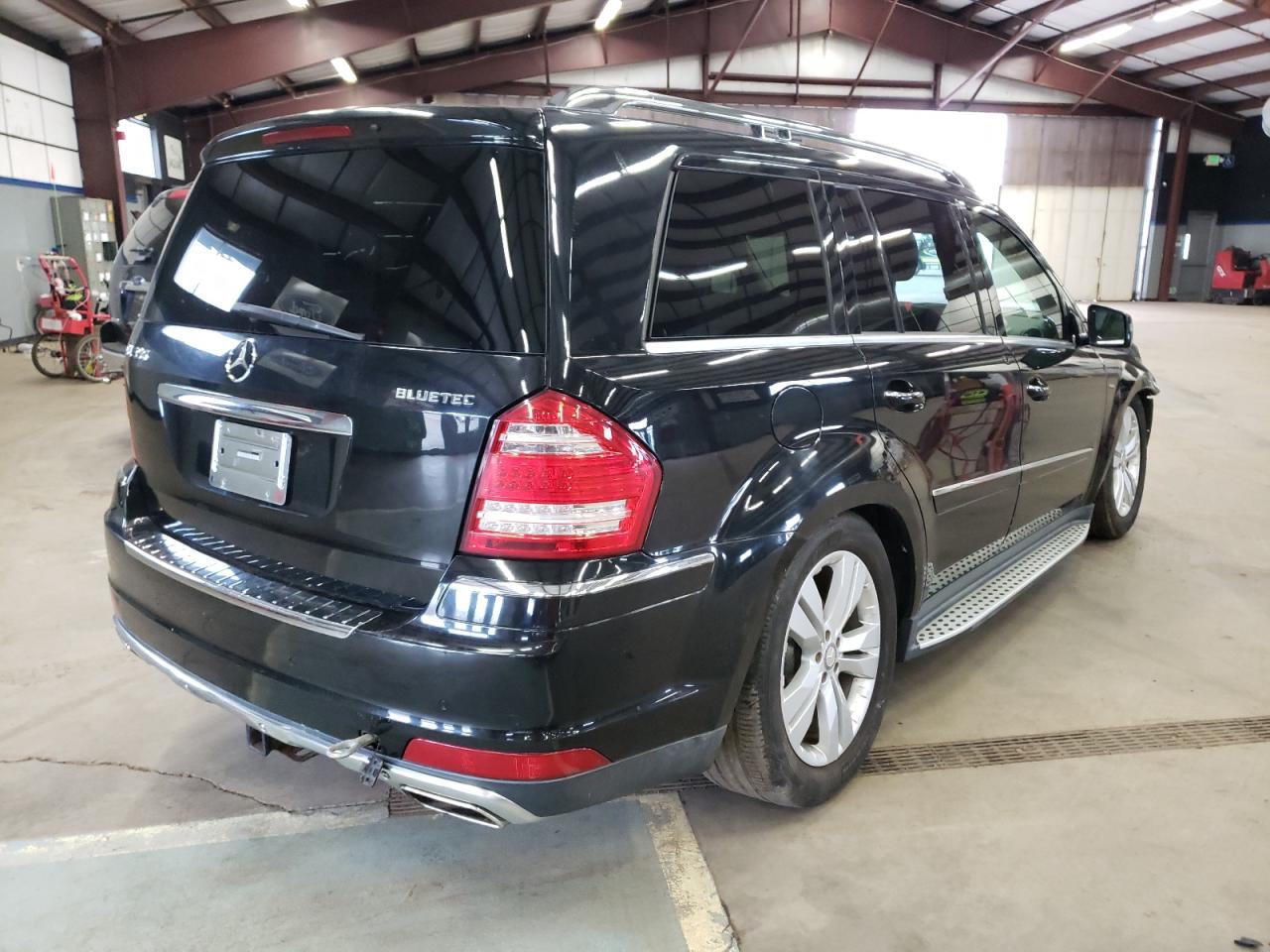 Photo 4 from auction – 2012 MERCEDES-BENZ GL 350 BLU with VIN 4JGBF2FE6CA793630