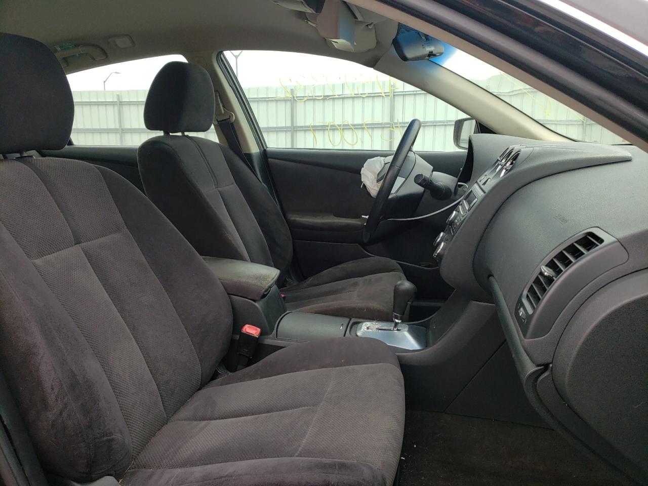 Photo 5 from auction – 2009 NISSAN ALTIMA 2.5 with VIN 1N4AL21E49C157162