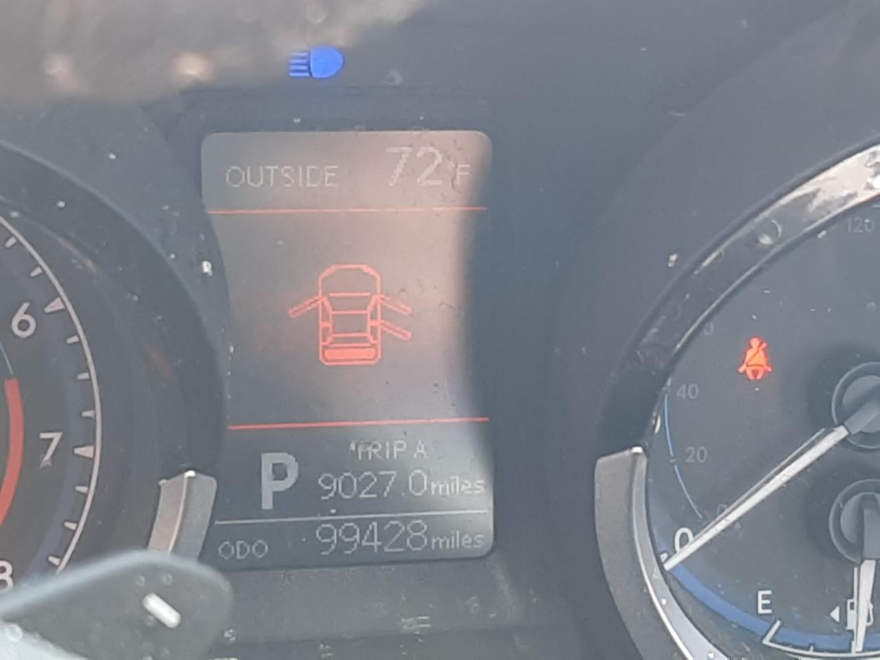 Photo 8 from auction – 2015 TOYOTA COROLLA L with VIN 5YFBURHE5FP340597