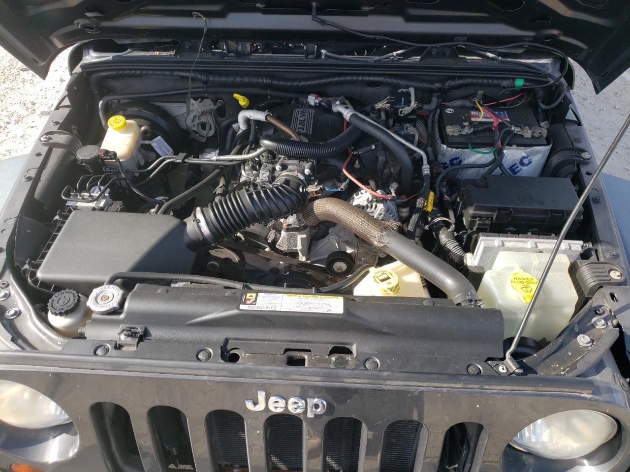 Photo 7 from auction – 2010 JEEP WRANGLER U with VIN 1J4BZ3H19AL136344