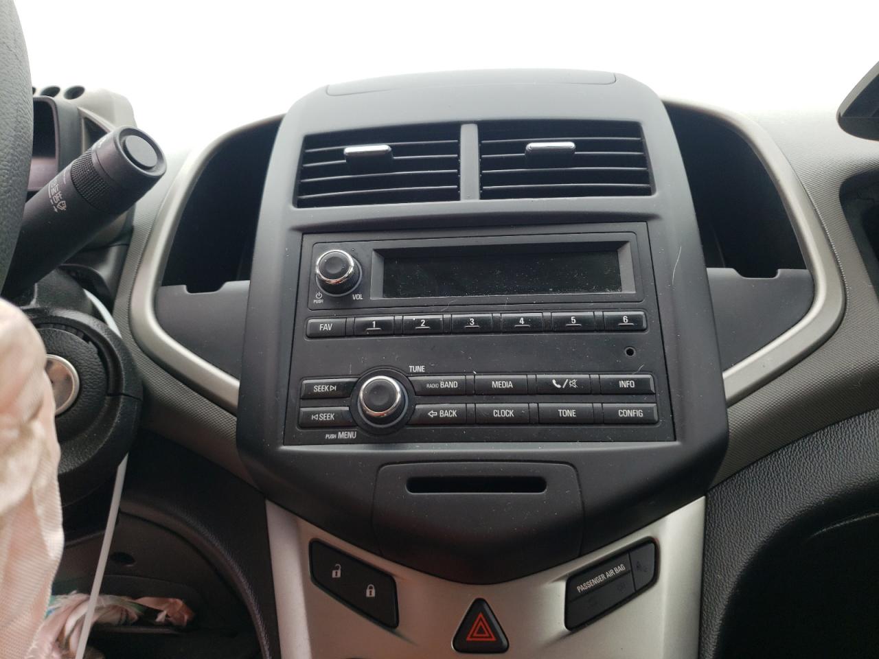 Photo 9 from auction – 2014 CHEVROLET SONIC LS with VIN 1G1JA5SH9E4221347