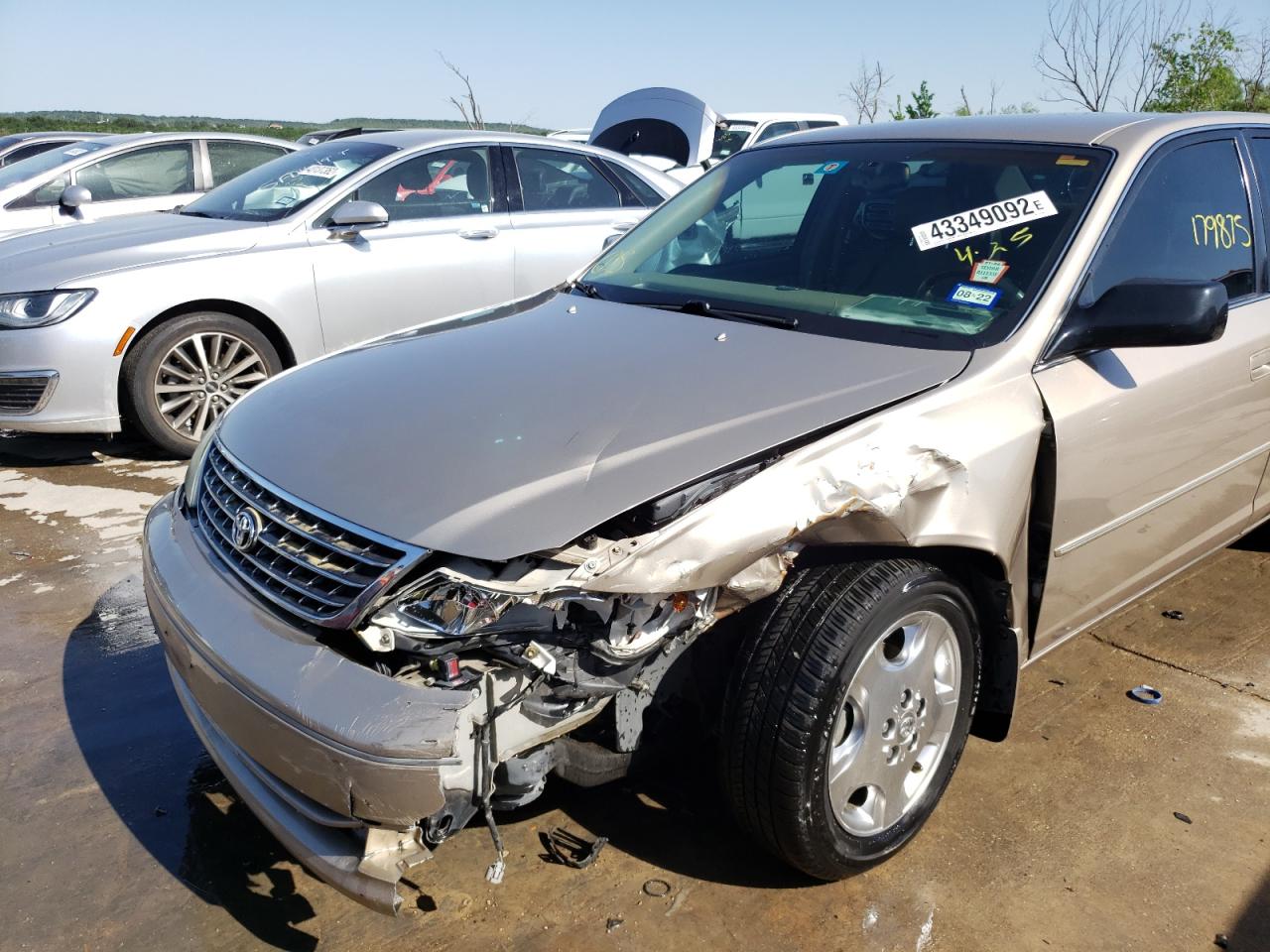 Photo 9 from auction – 2004 TOYOTA AVALON XL with VIN 4T1BF28B54U343406