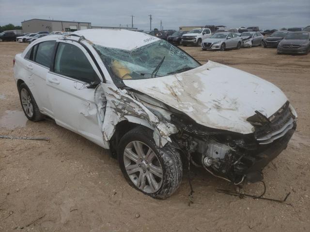 CHRYSLER 200 LX 2013 with VIN 1C3CCBAB5DN705308 - Photo from auction