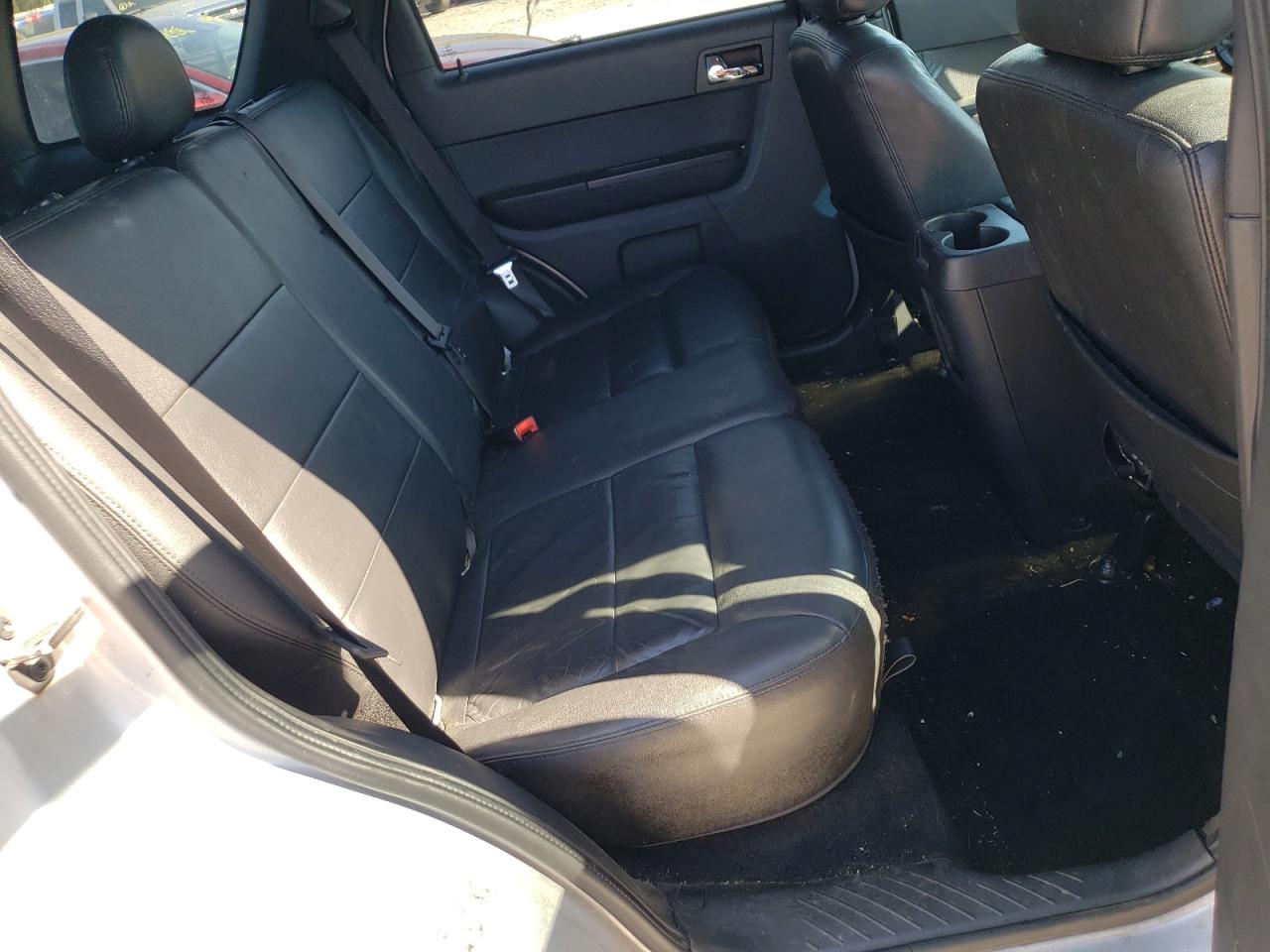 Photo 6 from auction – 2012 FORD ESCAPE LIM with VIN 1FMCU0EGXCKC17468