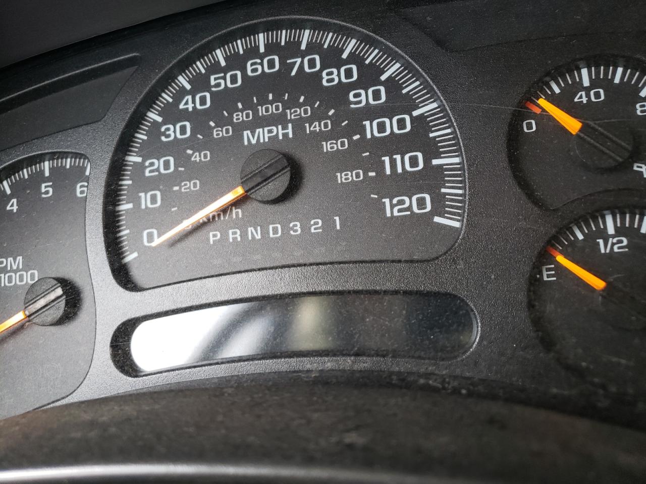 Photo 8 from auction – 2006 CHEVROLET SILVERADO with VIN 2GCEC13TX61152308