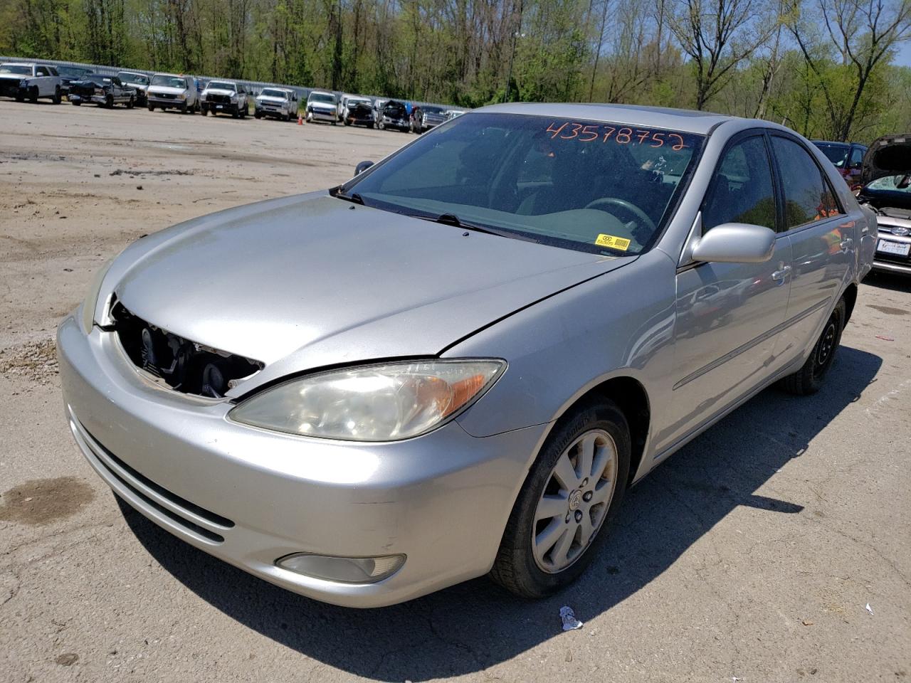 Photo 2 from auction – 2004 TOYOTA CAMRY LE with VIN 4T1BE32K54U881590