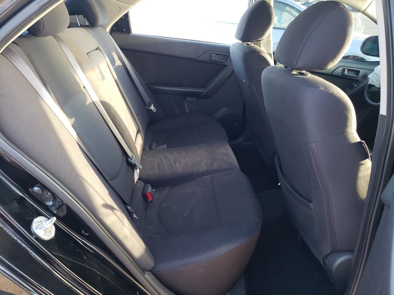 Photo 6 from auction – 2012 KIA FORTE EX with VIN KNAFU4A26C5590067